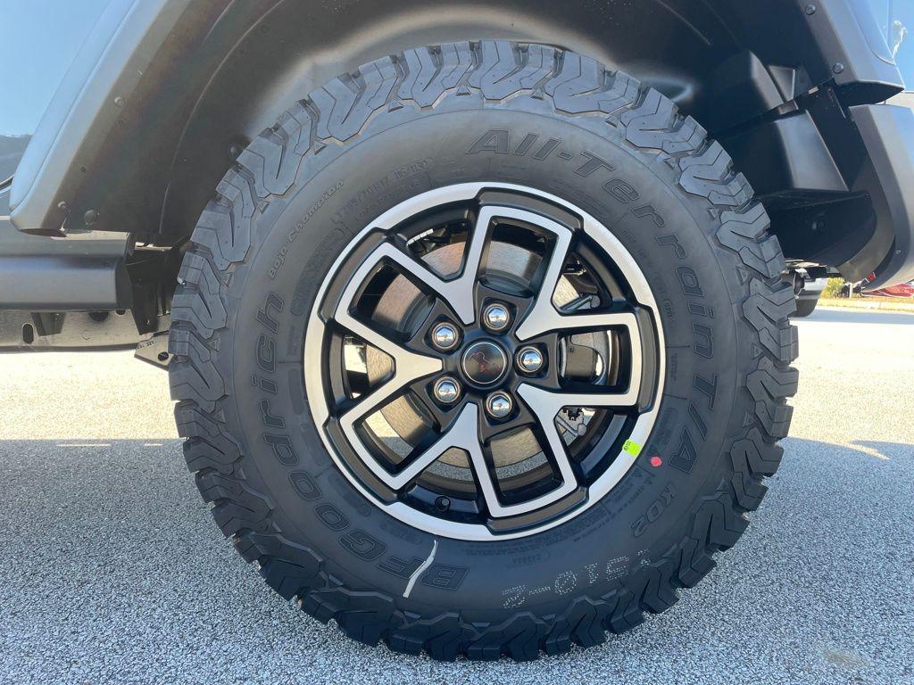 new 2026 Jeep Wrangler car, priced at $58,566