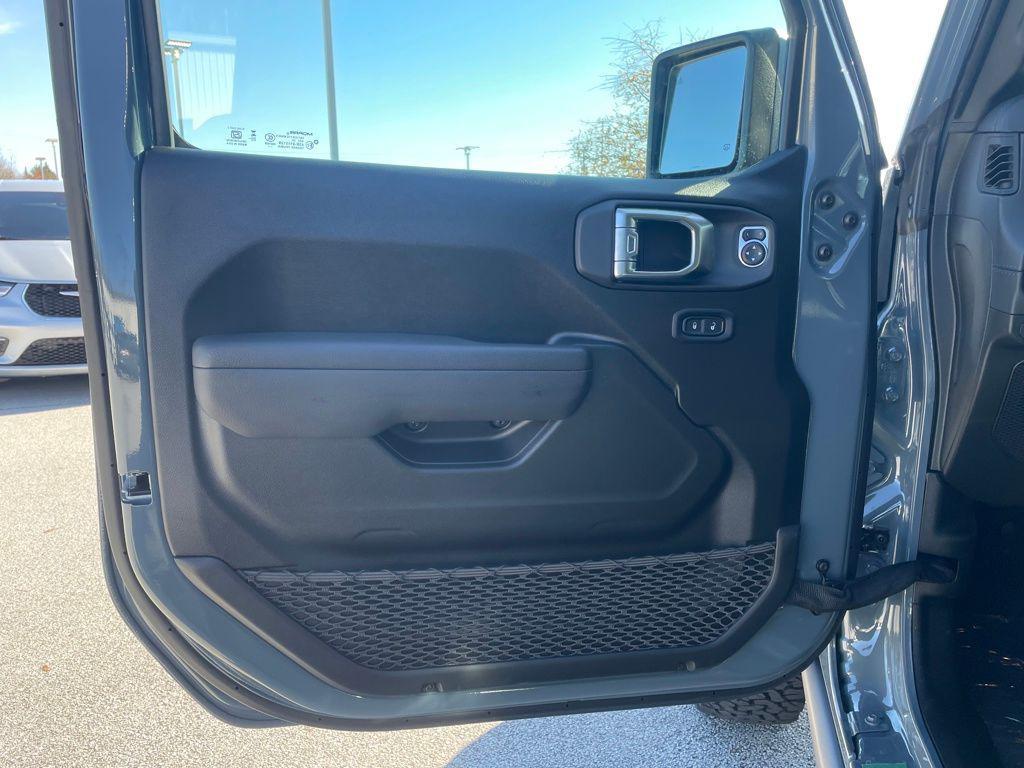 new 2026 Jeep Wrangler car, priced at $58,566