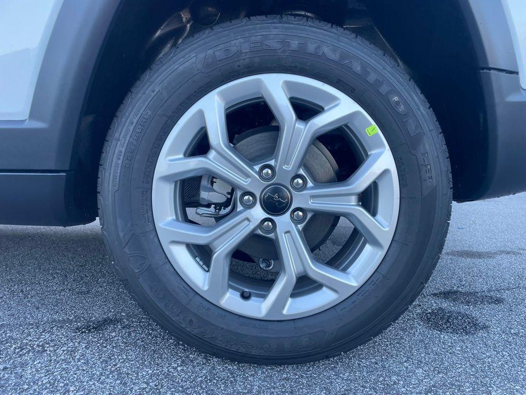 new 2026 Jeep Compass car, priced at $26,619