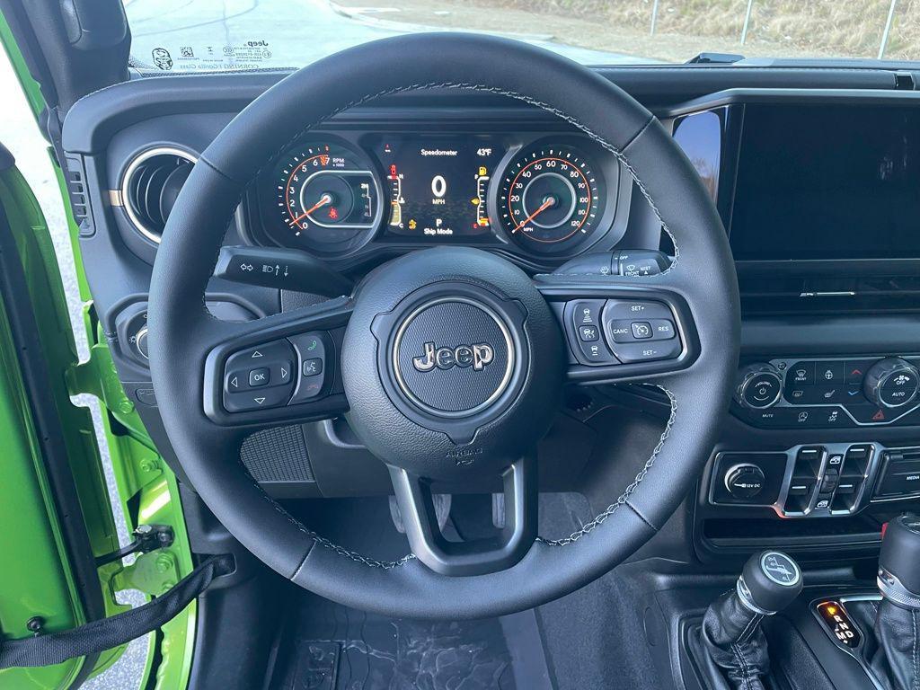 new 2026 Jeep Gladiator car, priced at $50,110