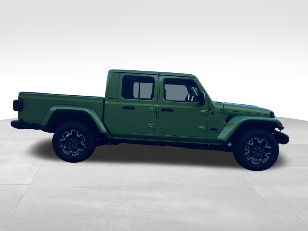 new 2026 Jeep Gladiator car, priced at $50,110