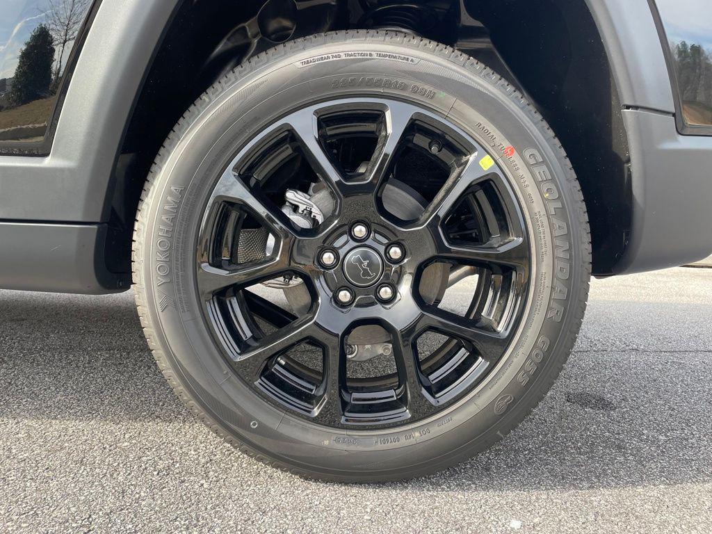 new 2026 Jeep Compass car, priced at $27,425