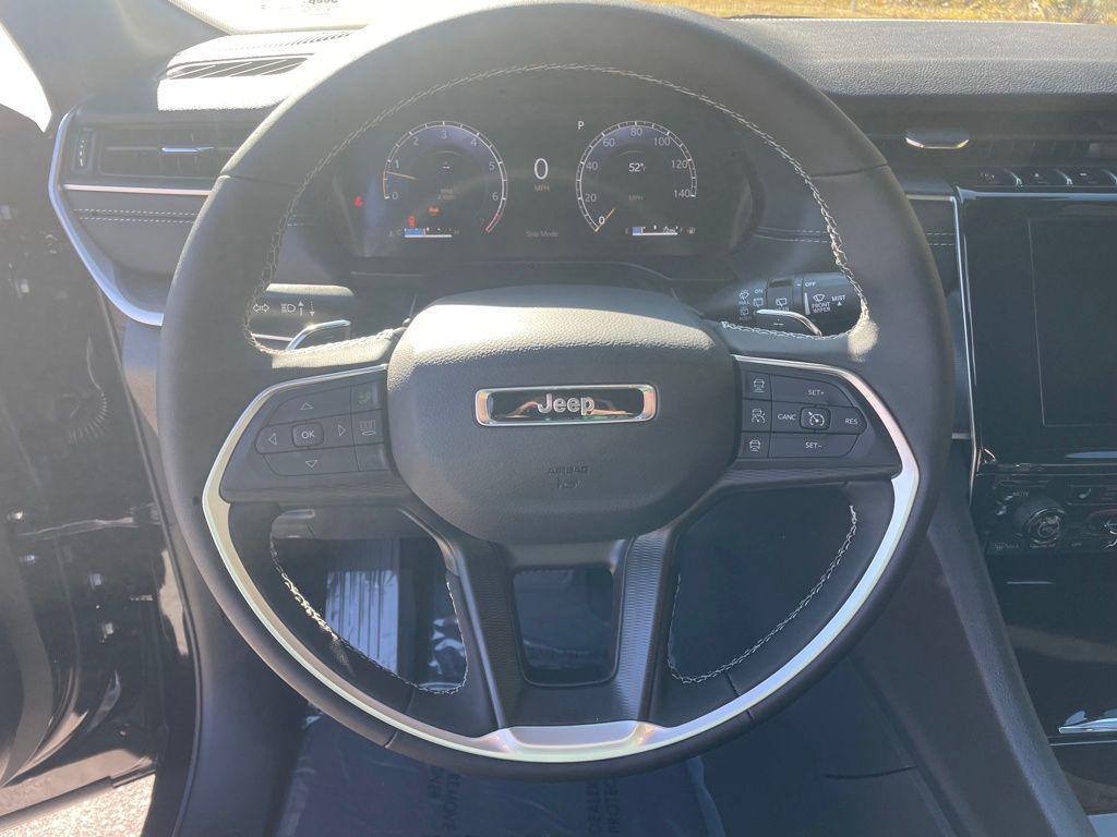 new 2025 Jeep Grand Cherokee L car, priced at $40,643