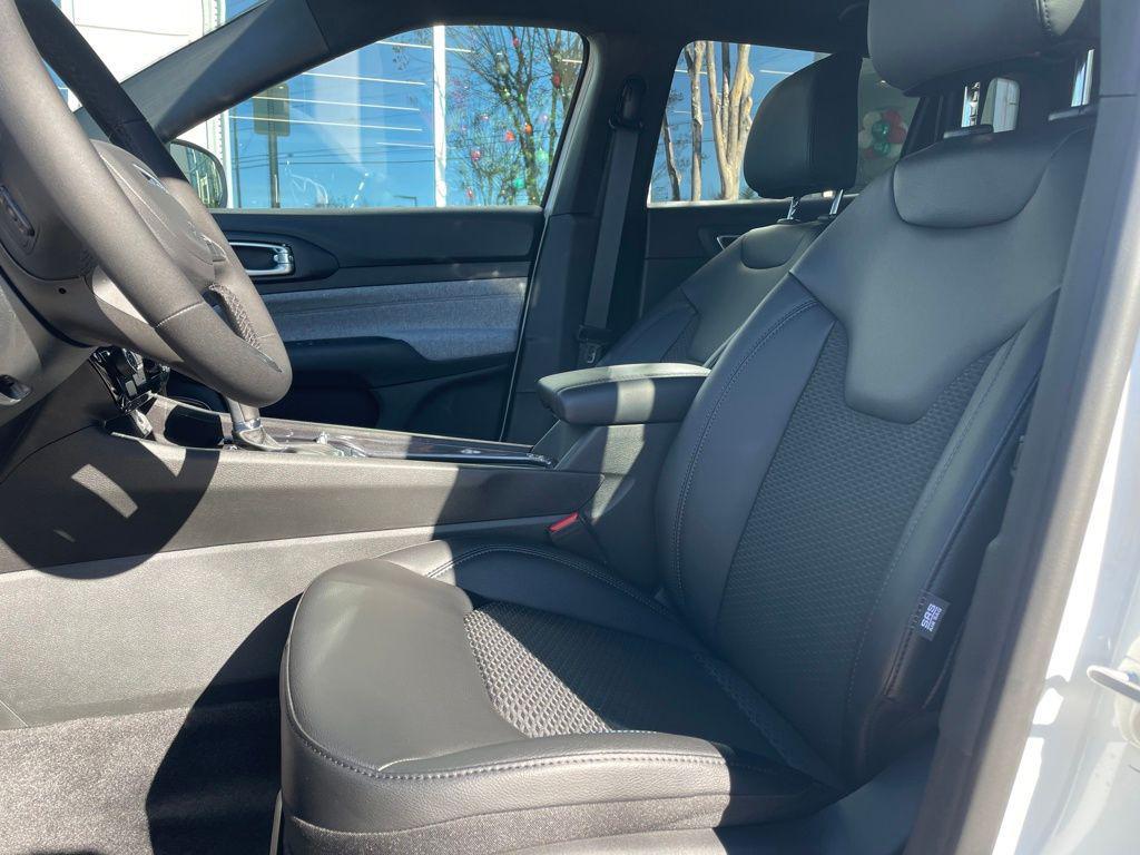 new 2026 Jeep Compass car, priced at $26,619