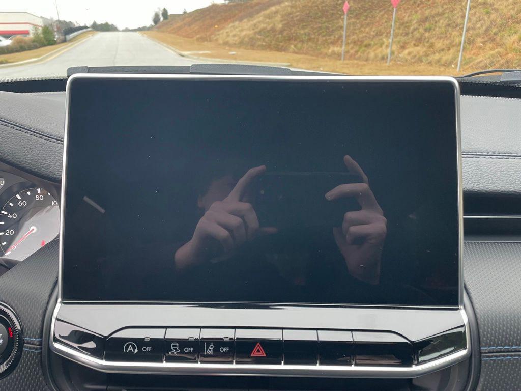 new 2026 Jeep Compass car, priced at $25,870