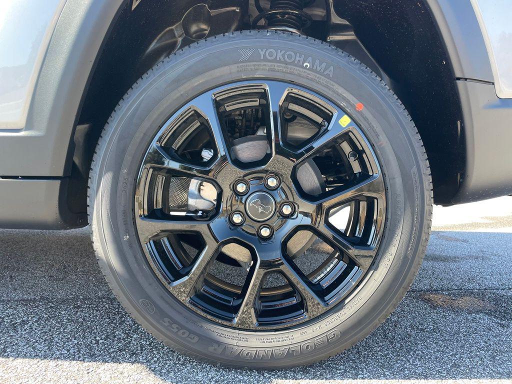 new 2026 Jeep Compass car, priced at $33,805