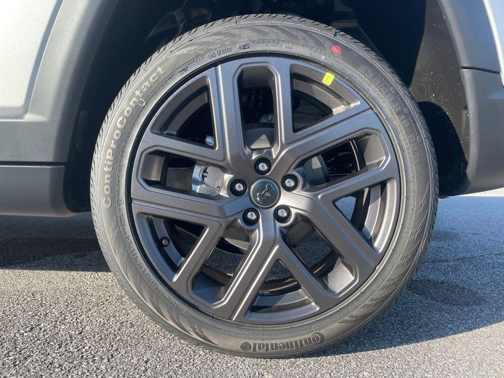 new 2026 Jeep Compass car, priced at $28,870