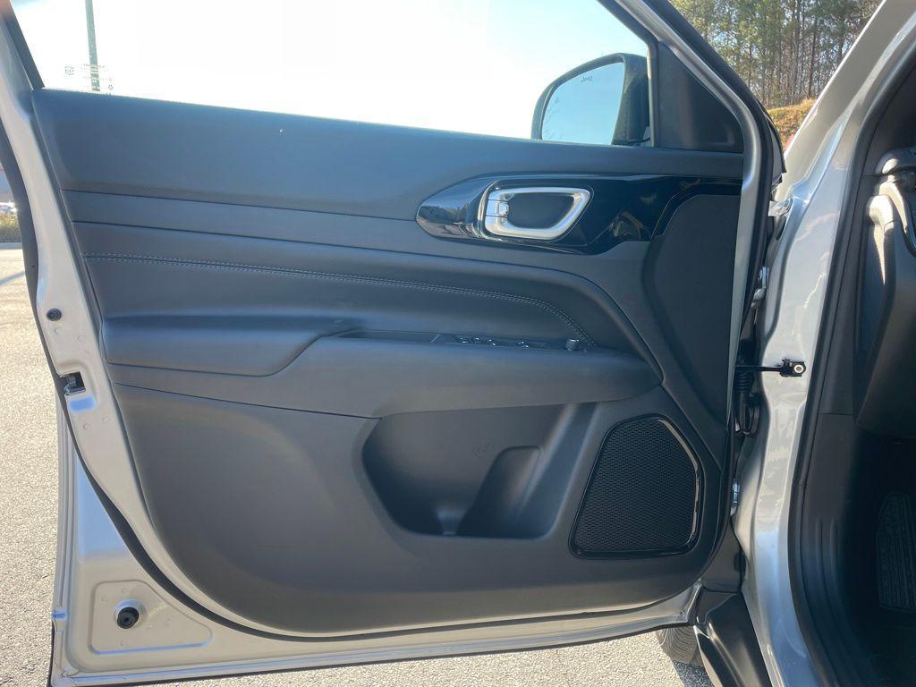 new 2026 Jeep Compass car, priced at $28,870