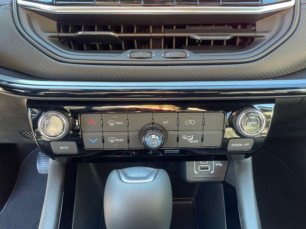 new 2026 Jeep Compass car, priced at $28,870