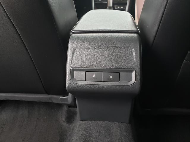 used 2024 Volkswagen Jetta car, priced at $23,400