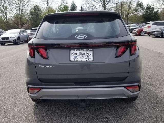 new 2026 Hyundai Tucson car, priced at $32,278