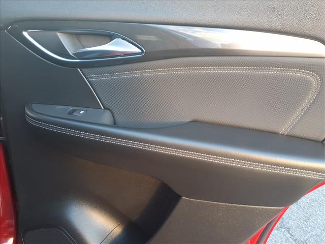 used 2025 Buick Envision car, priced at $30,450