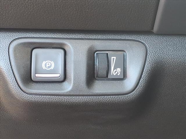 used 2023 GMC Acadia car, priced at $31,999