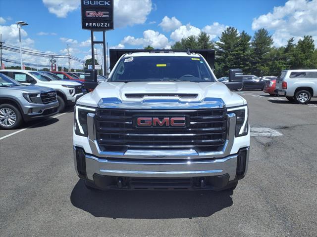 new 2024 GMC Sierra 3500 car, priced at $60,613