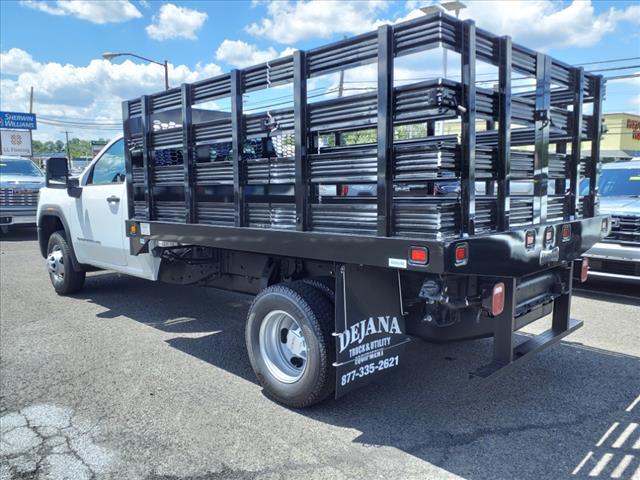 new 2024 GMC Sierra 3500 car, priced at $60,613