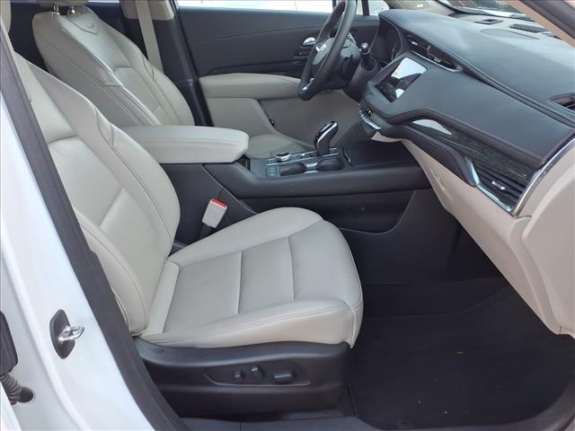 used 2022 Cadillac XT4 car, priced at $24,699