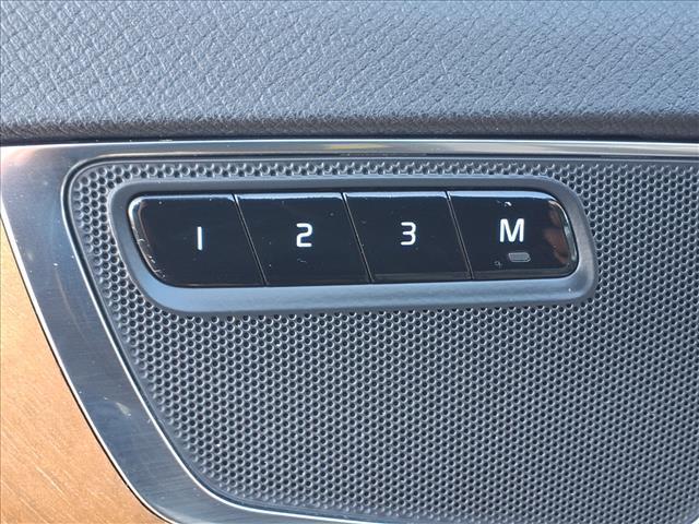 used 2021 Volvo XC90 car, priced at $24,900