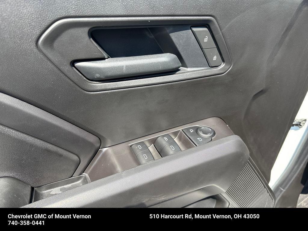 new 2025 Chevrolet Colorado car, priced at $46,000