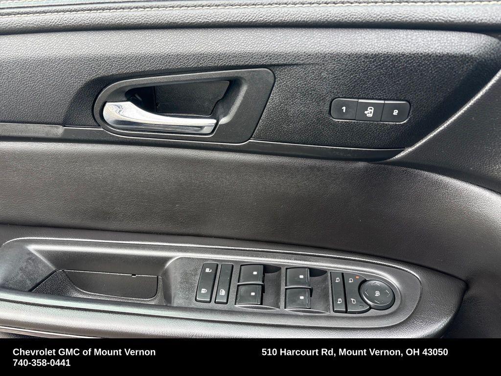 used 2015 Chevrolet Traverse car, priced at $6,200