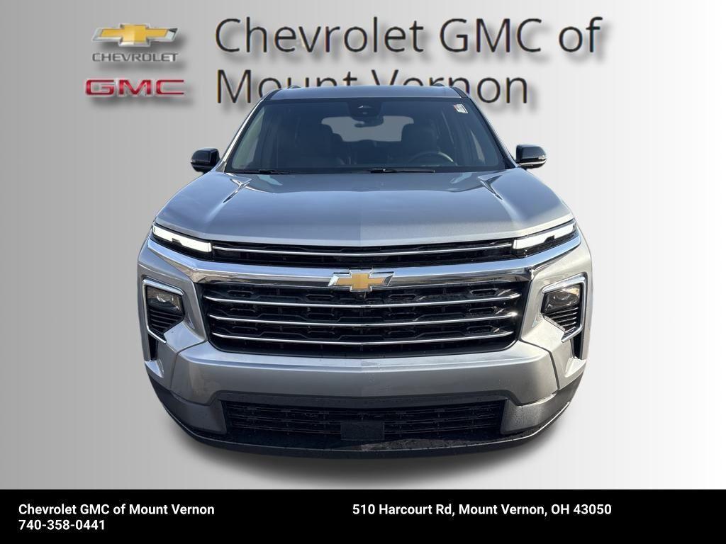 new 2026 Chevrolet Traverse car, priced at $44,305