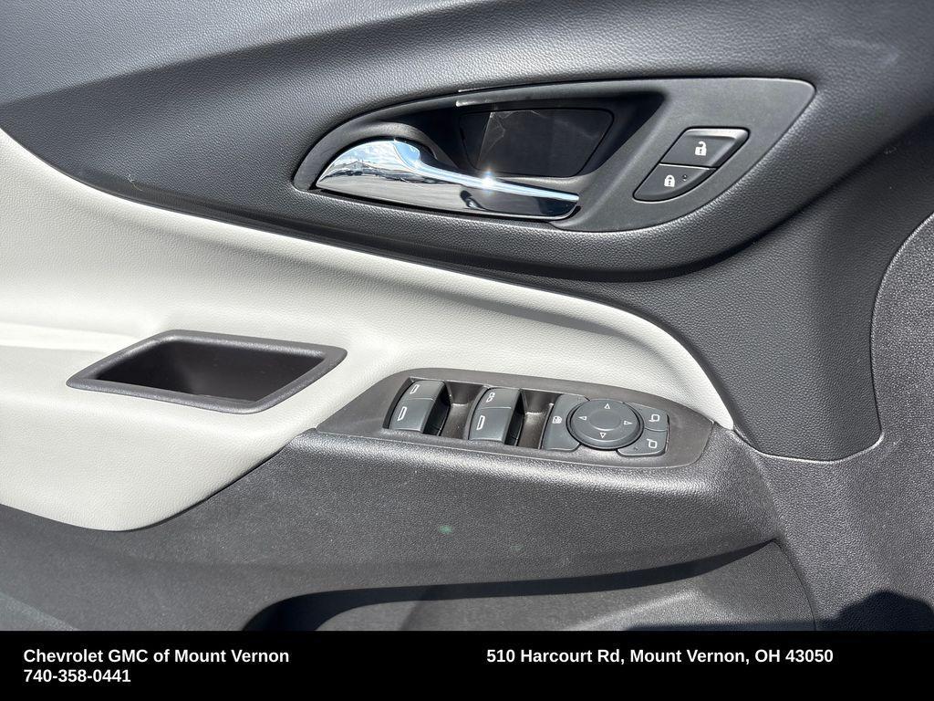 used 2020 Chevrolet Equinox car, priced at $18,800