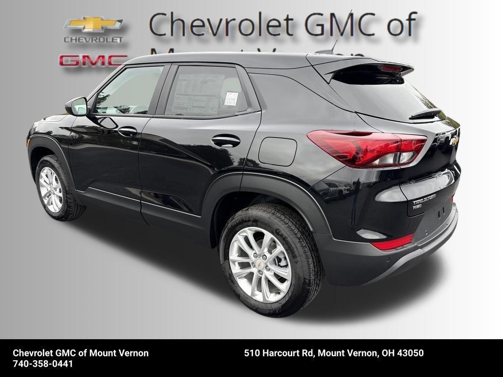new 2026 Chevrolet TrailBlazer car, priced at $27,518