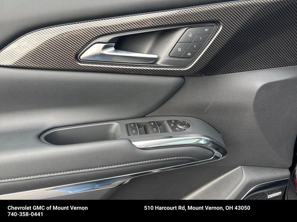 new 2026 Chevrolet Traverse car, priced at $57,539