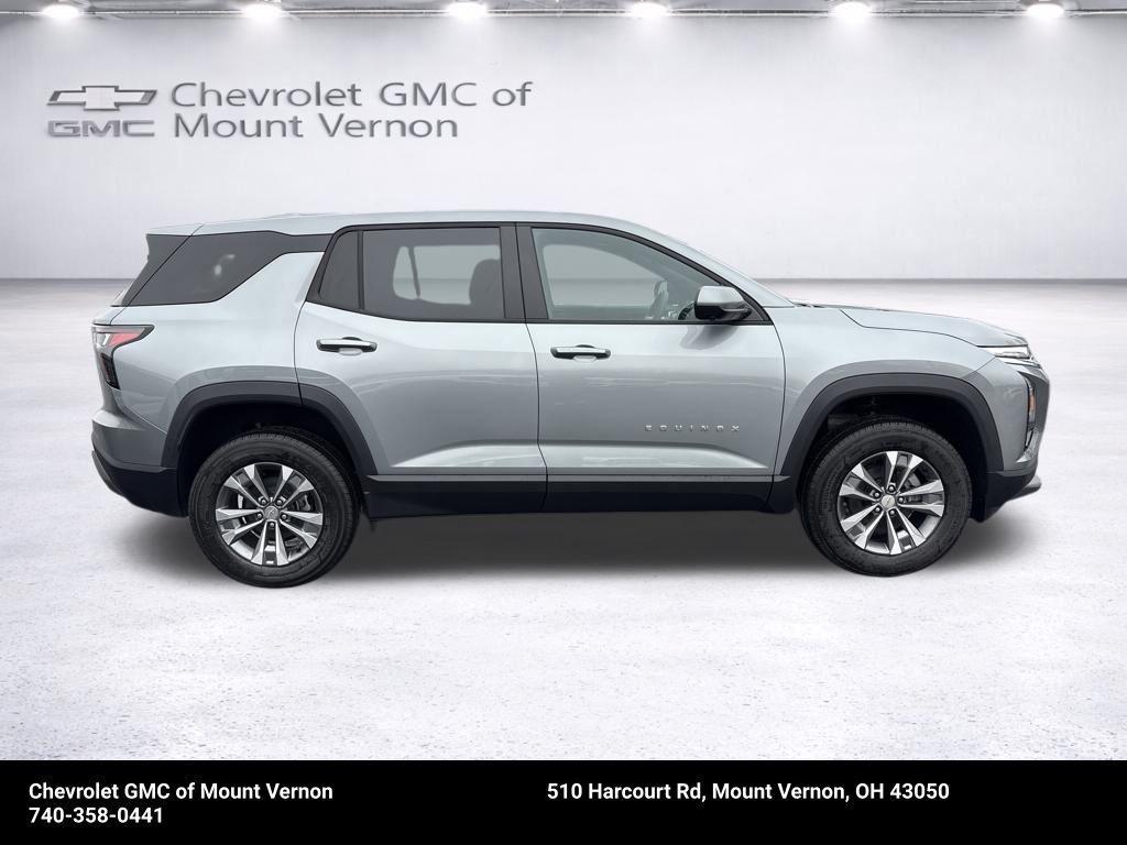 new 2026 Chevrolet Equinox car, priced at $31,740