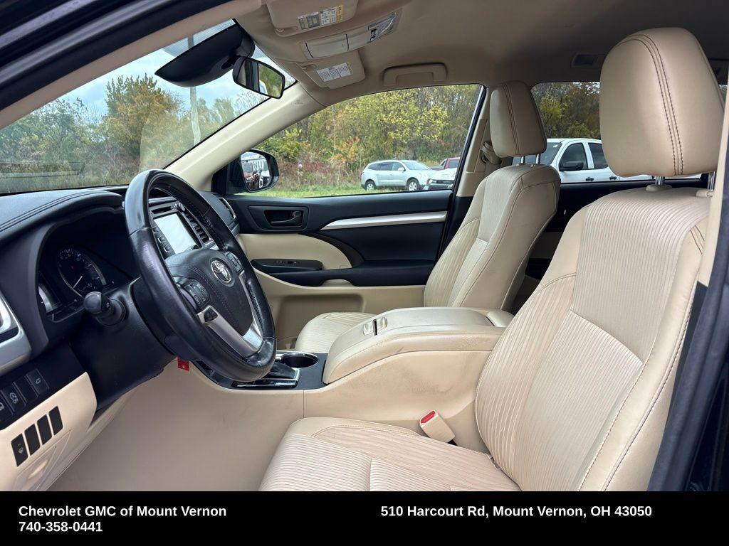used 2017 Toyota Highlander car, priced at $15,957