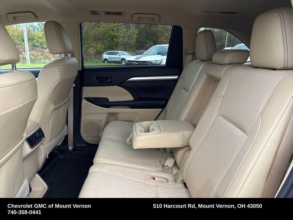 used 2017 Toyota Highlander car, priced at $15,957