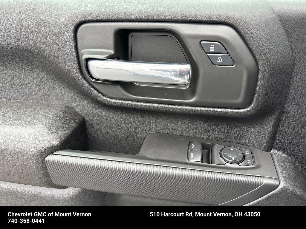 new 2025 Chevrolet Silverado 2500 car, priced at $48,000