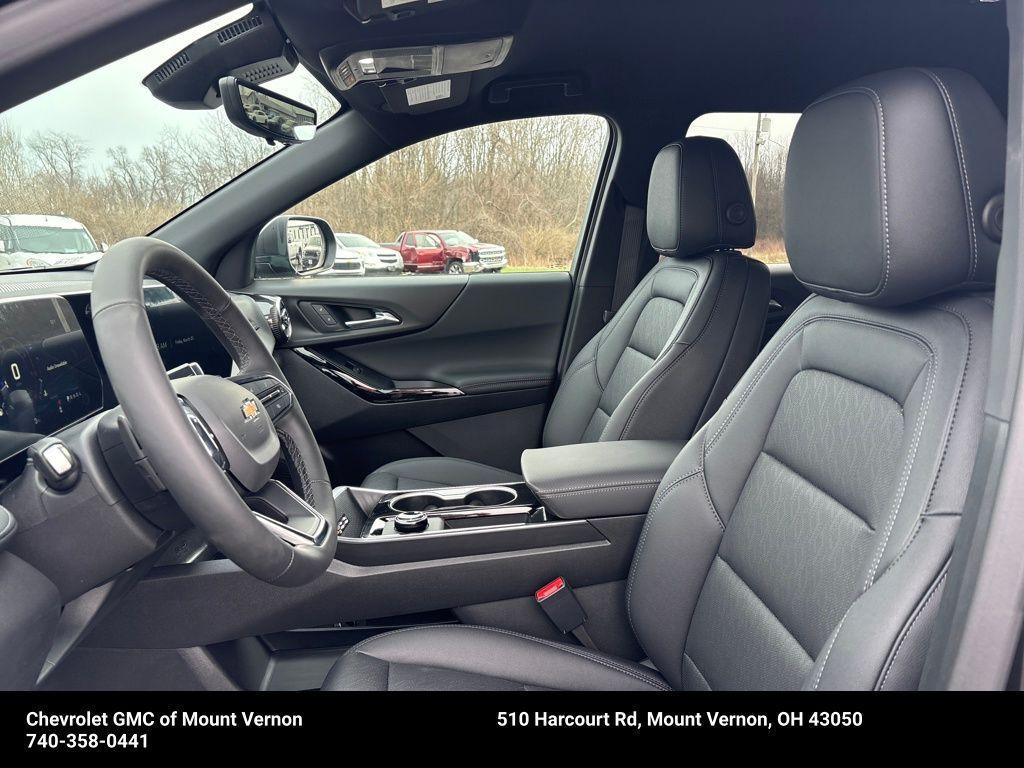 new 2026 Chevrolet Equinox car, priced at $33,897