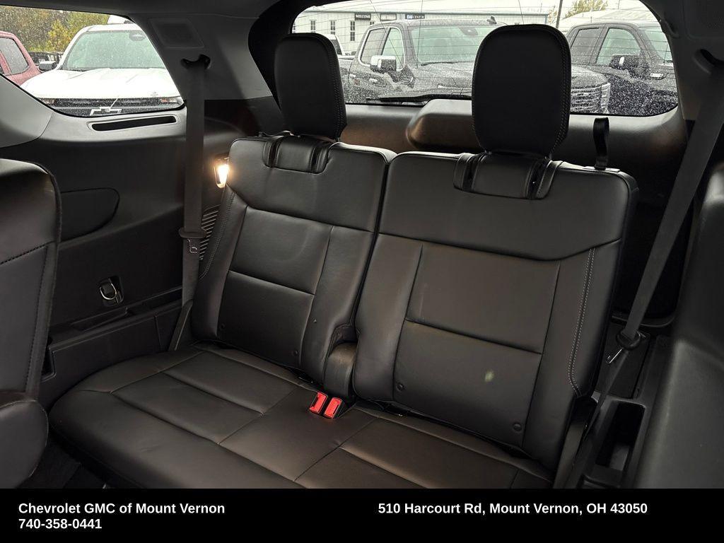 2022 Iconic Silver Metallic Ford Explorer