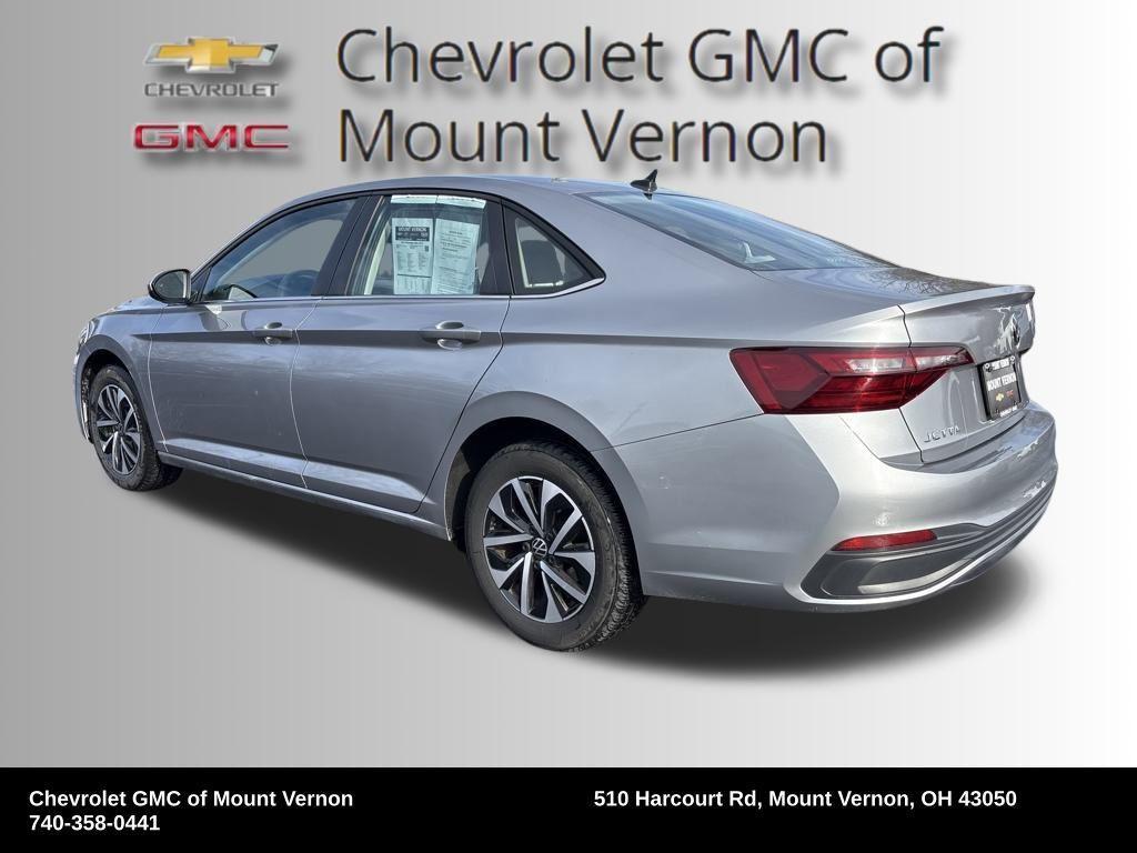 used 2024 Volkswagen Jetta car, priced at $16,300