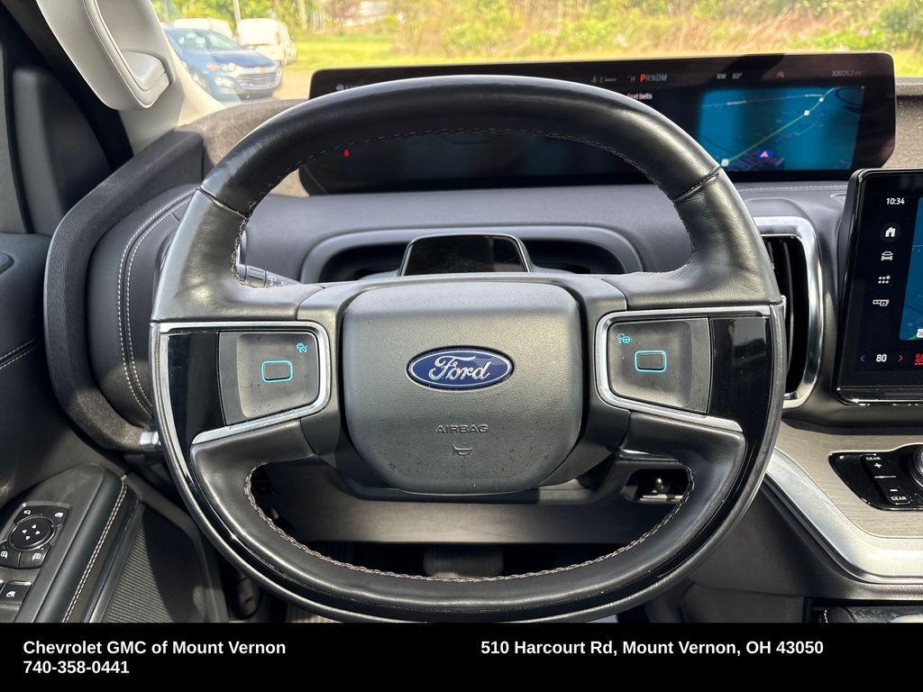used 2025 Ford Expedition car, priced at $59,950