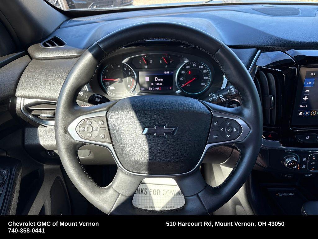 used 2023 Chevrolet Traverse car, priced at $29,869