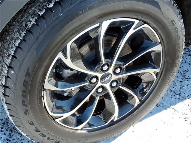 used 2025 Lincoln Nautilus car, priced at $56,695