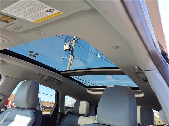 used 2022 Lincoln Corsair car, priced at $26,995