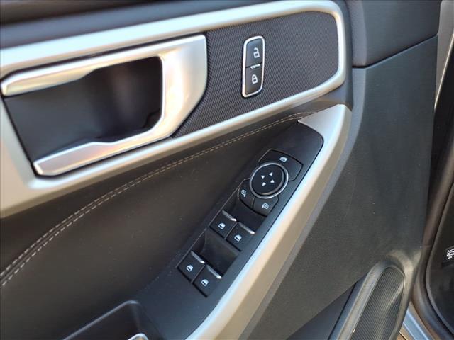 used 2023 Ford Explorer car, priced at $30,995