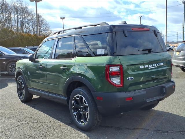 new 2025 Ford Bronco Sport car, priced at $39,452