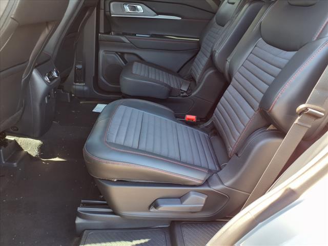 new 2025 Ford Explorer car, priced at $44,732