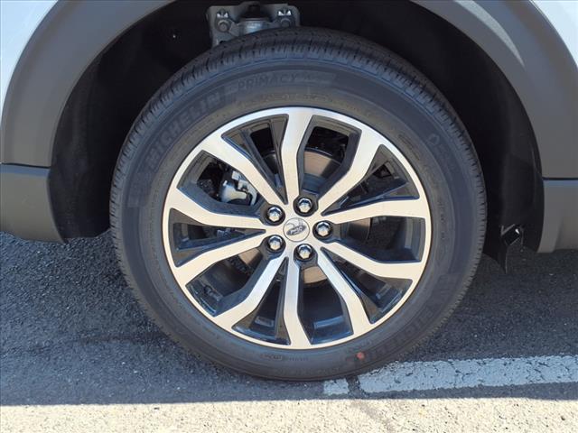 new 2025 Ford Explorer car, priced at $44,732