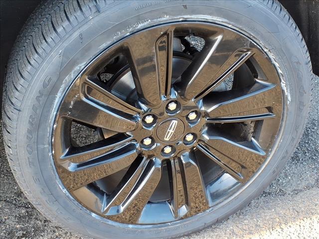 used 2024 Lincoln Navigator car, priced at $65,995