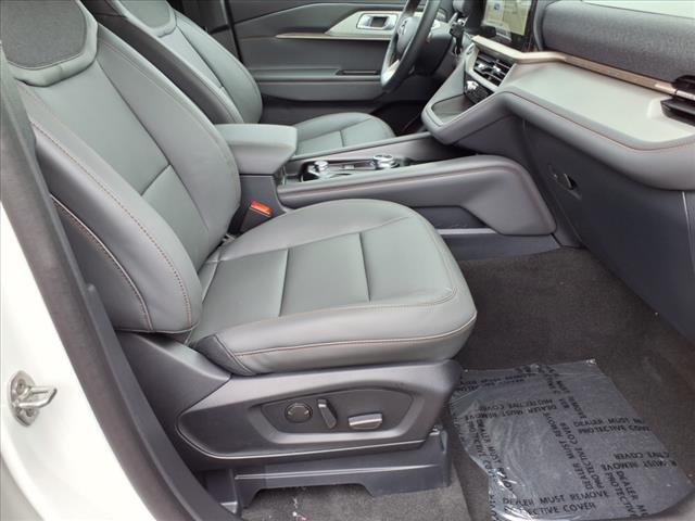 new 2025 Ford Explorer car, priced at $48,040