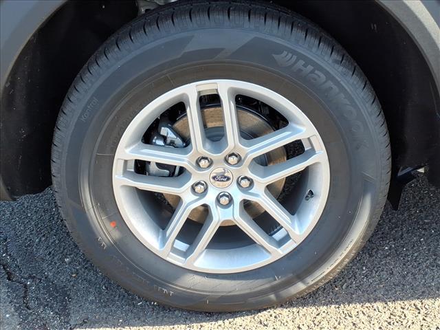 new 2026 Ford Explorer car, priced at $40,724