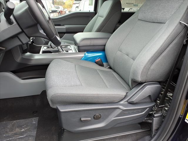 new 2025 Ford F-150 Lightning car, priced at $58,269