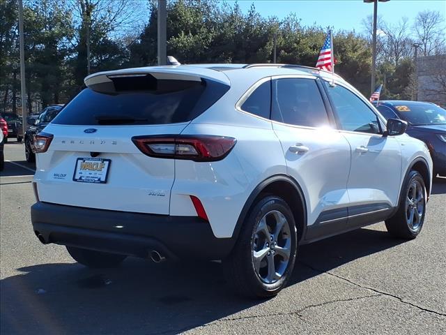 used 2025 Ford Escape car, priced at $30,995