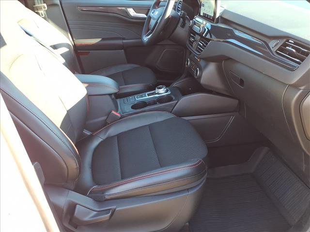 used 2025 Ford Escape car, priced at $30,995