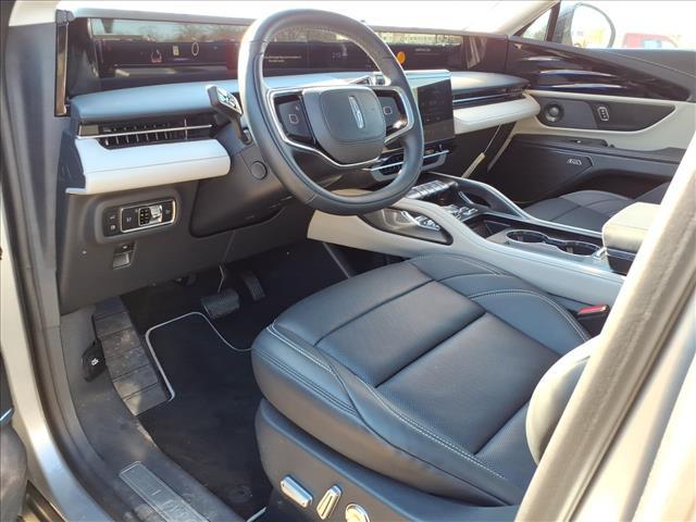 used 2025 Lincoln Nautilus car, priced at $57,895