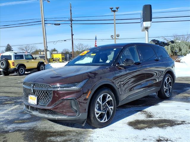 used 2025 Lincoln Nautilus car, priced at $53,695